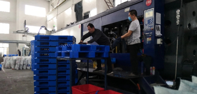 塑料托盤優勢，托盤在手，耐用無憂